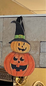 Load image into Gallery viewer, Stacked Jack O&#39; Lanterns Door Hanger
