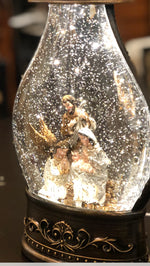 Load image into Gallery viewer, Snow Globe Holy Family LED
