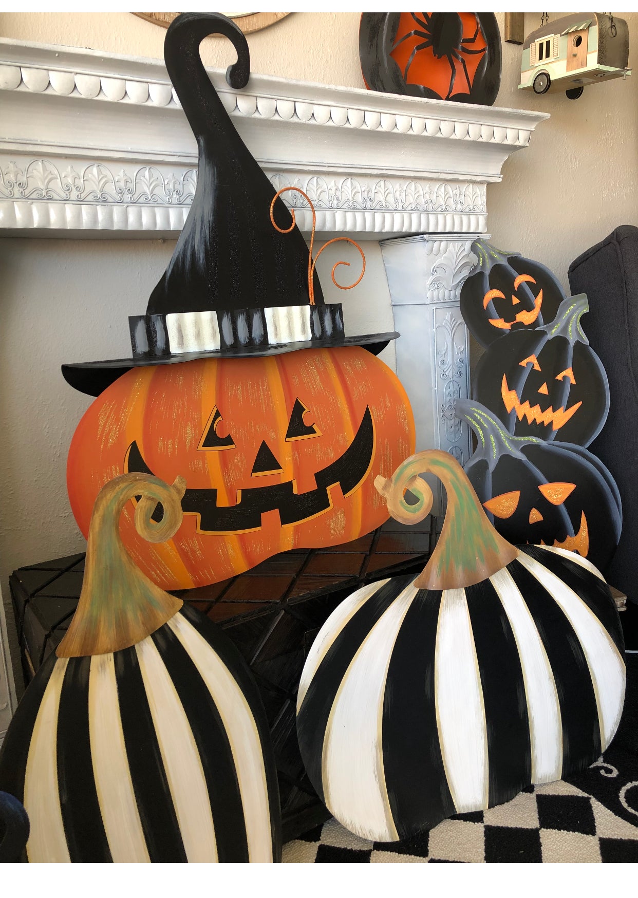 Large Short Black & White Striped Pumpkin Stake