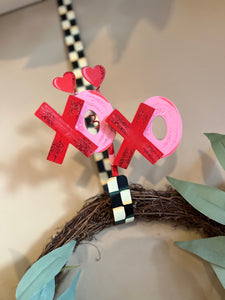 Valentine's Day: XOXO Metal Finial in Red and Pink