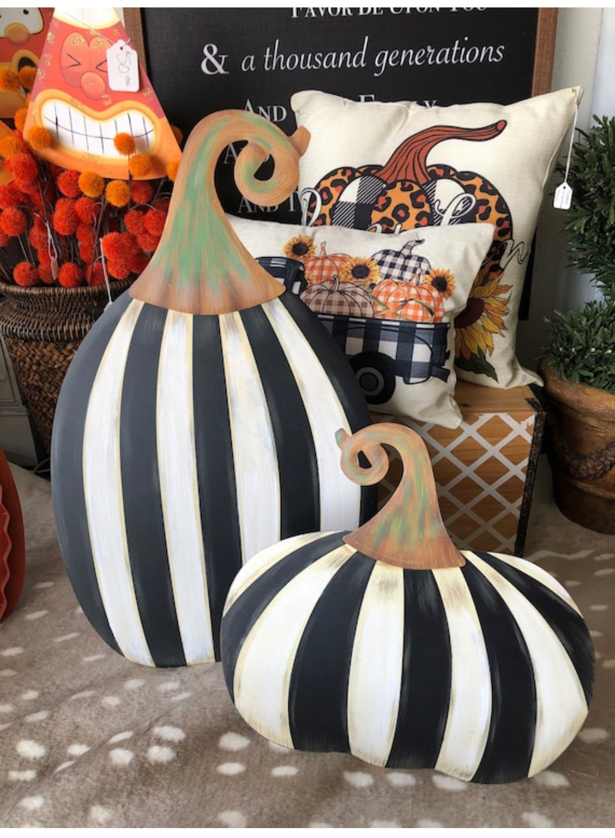 Large Short Black & White Striped Pumpkin Stake