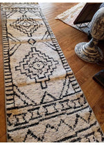 Load image into Gallery viewer, Aztec Area Runner Rug 2’-3” x 7’-6”
