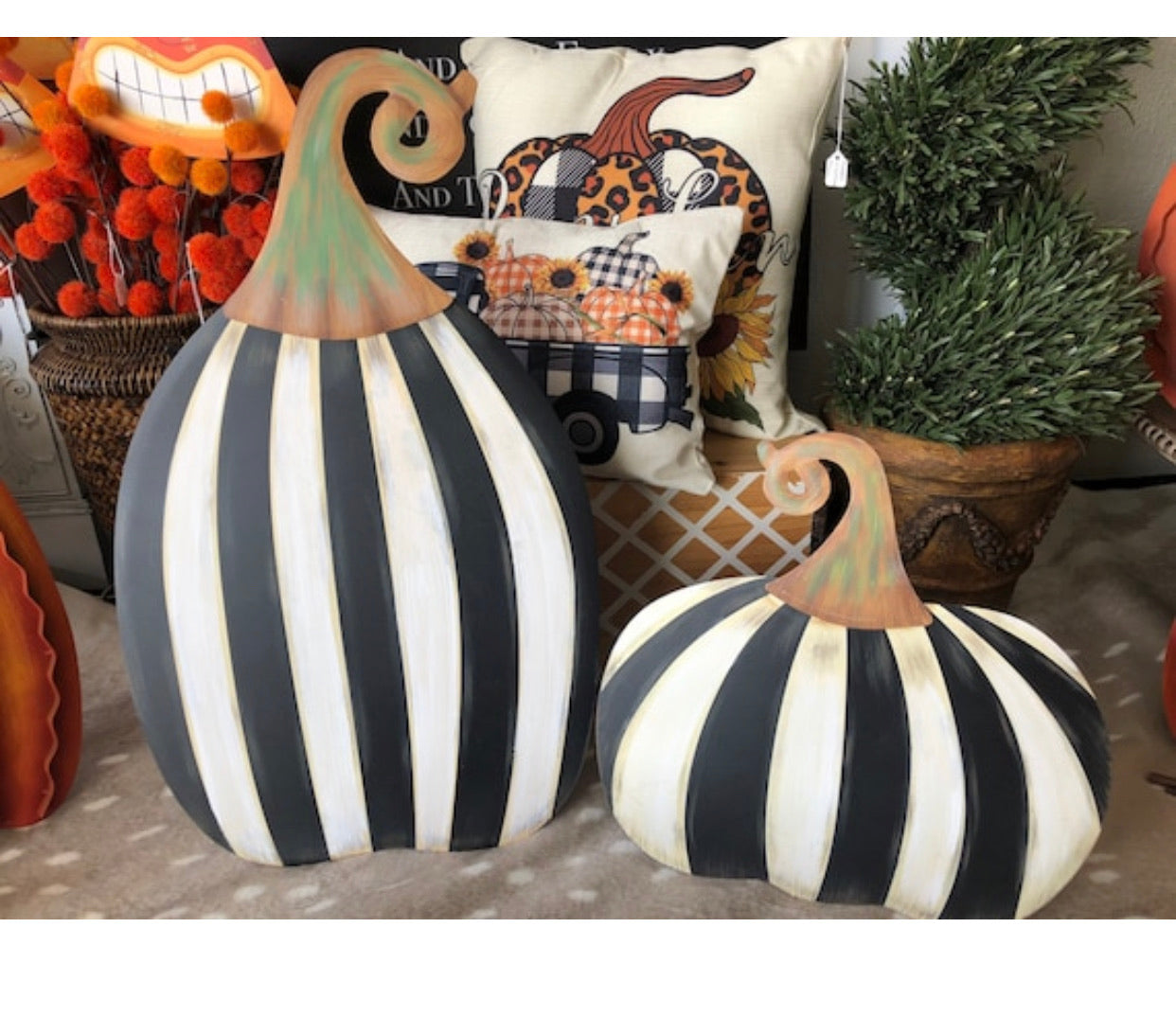 Large Short Black & White Striped Pumpkin Stake