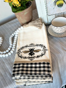 BEE Black & White Check Hand Towel