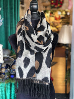 Load image into Gallery viewer, Leopard Gray Scarf
