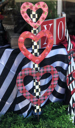 Load image into Gallery viewer, Valentine&#39;s Day: Three Hearts Metal Stake in Plaid, Floral and Xoxo
