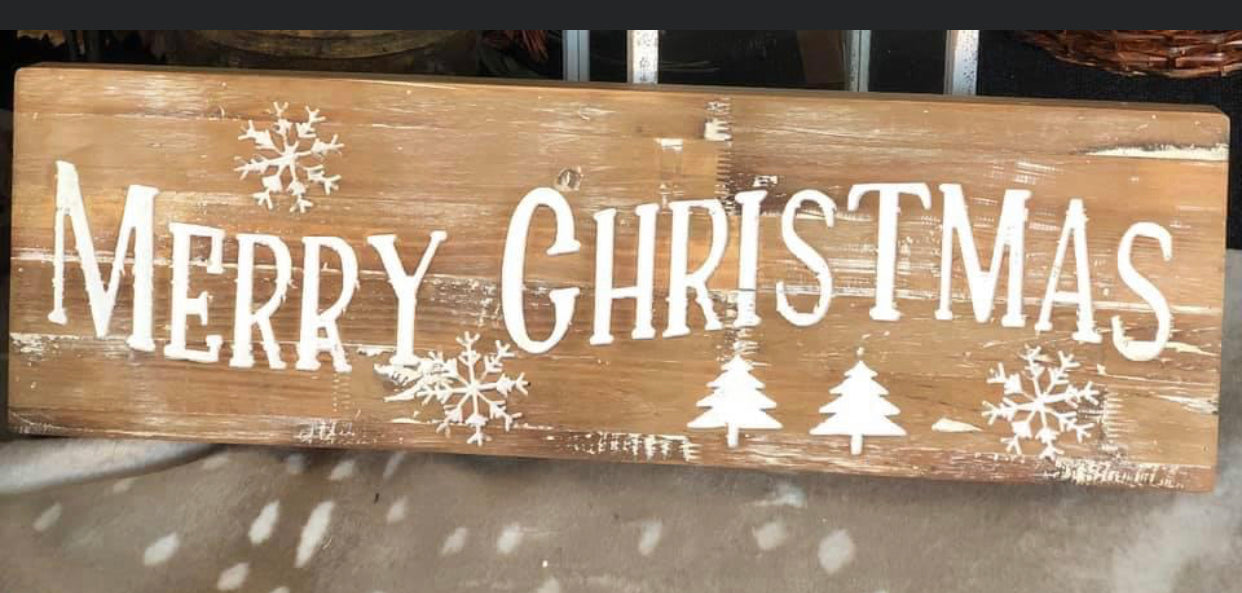 “Merry Christmas” Farmhouse Distressed Wood Christmas Sign